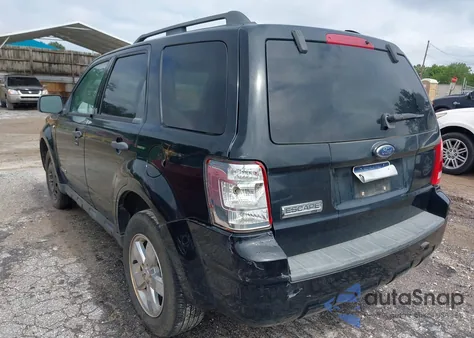 2008 Ford Escape Xlt from USA, damaged, VIN 1FMCU031X8KA80604